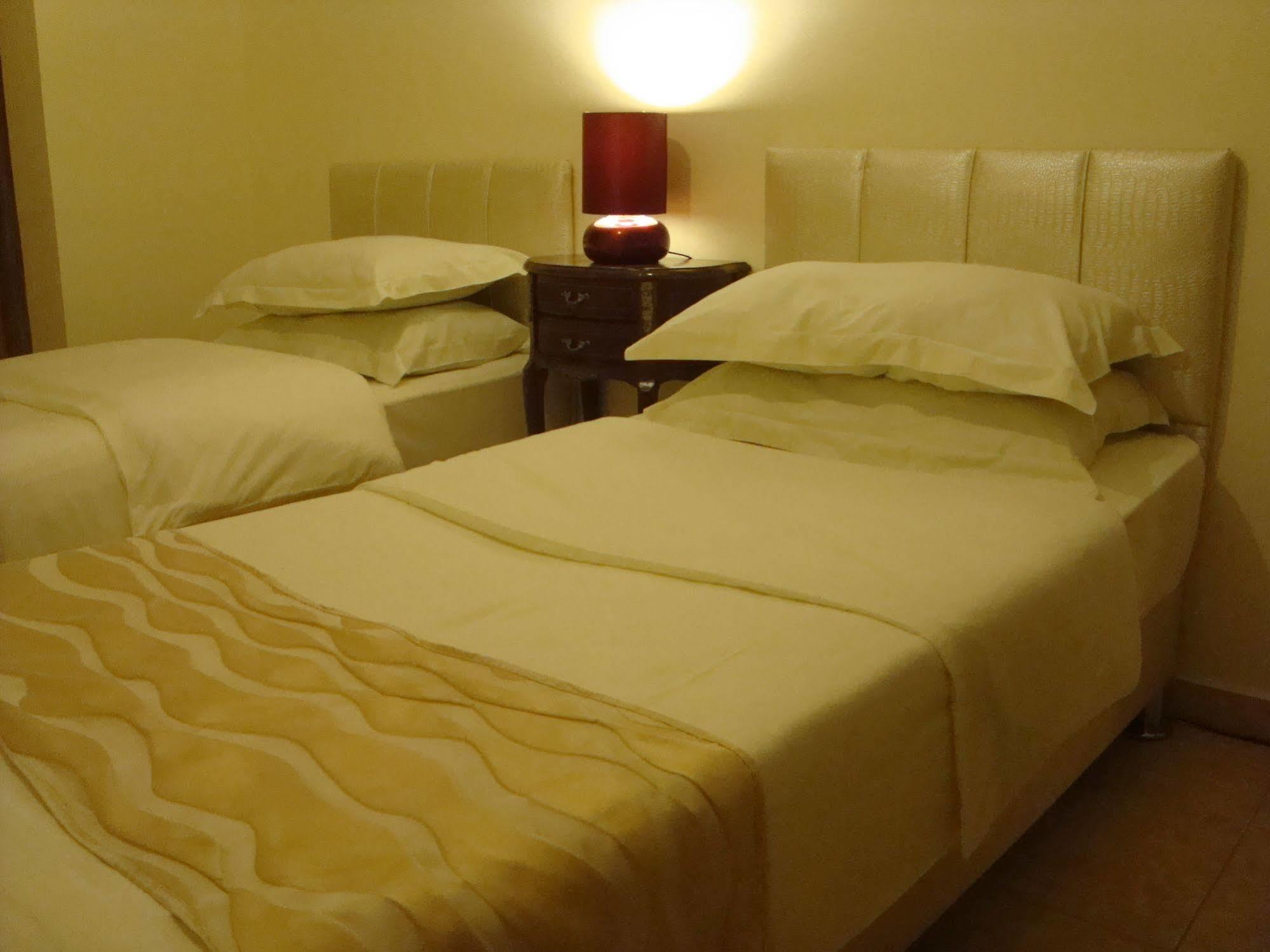 עמאן Rafi Hotel מראה חיצוני תמונה