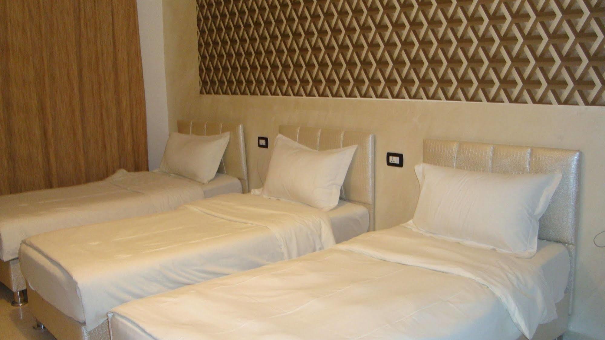 עמאן Rafi Hotel מראה חיצוני תמונה