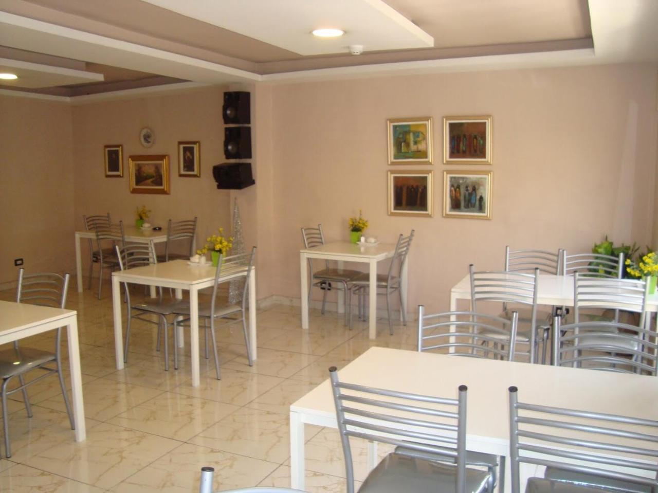 עמאן Rafi Hotel מראה חיצוני תמונה